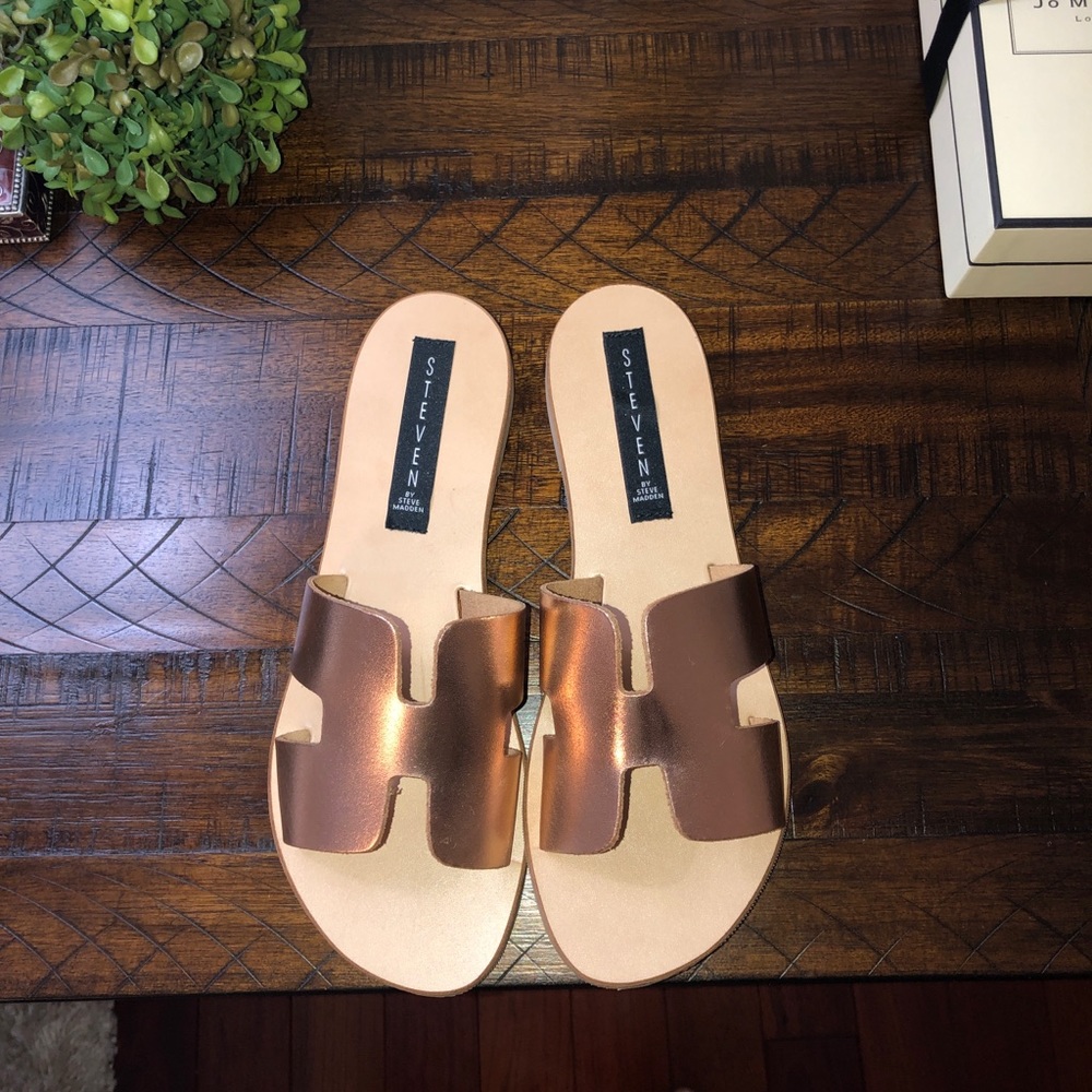 Steve Madden Dariella sandals